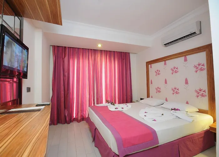 Cle Boutique 4*