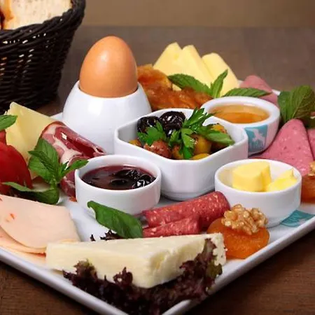 Отель Cle Boutique 4*