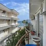 Cle Boutique 4*